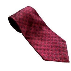 XMI 100% imported italian silk made in USA red patterned men's 4 inch tie